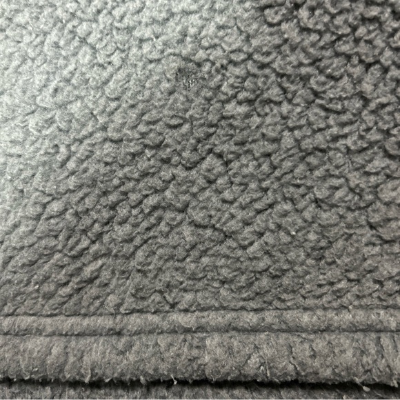 Vineyard Vines Gray Men's XL Fleece Pullover - Picture 13 of 13